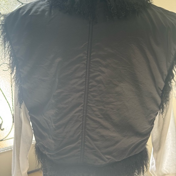Women's Black vintage Mongolian lamb reversible vest with pockets - Picture 5 of 13